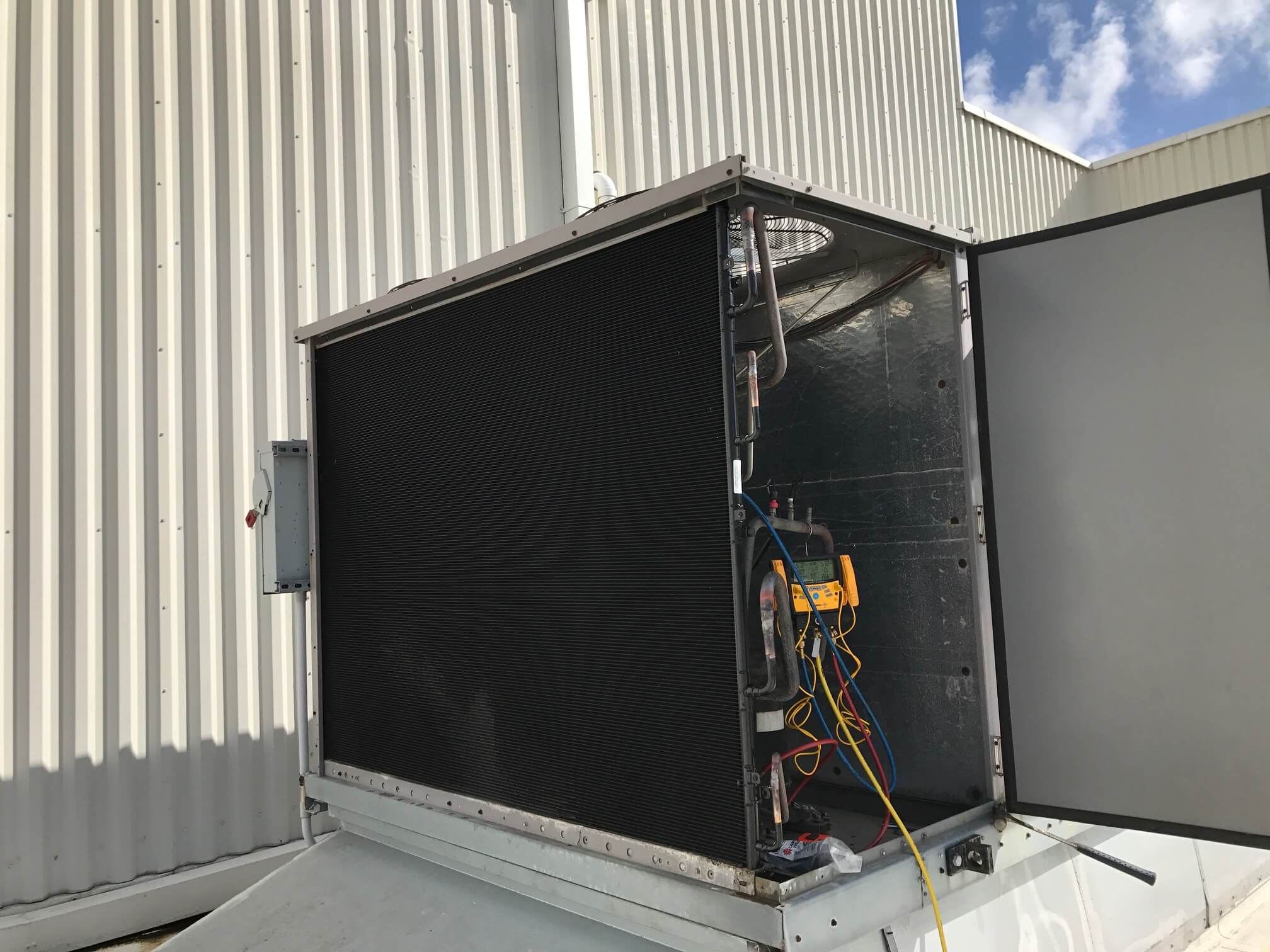 Commercial Air Conditioner repair  in Melbourne FL.