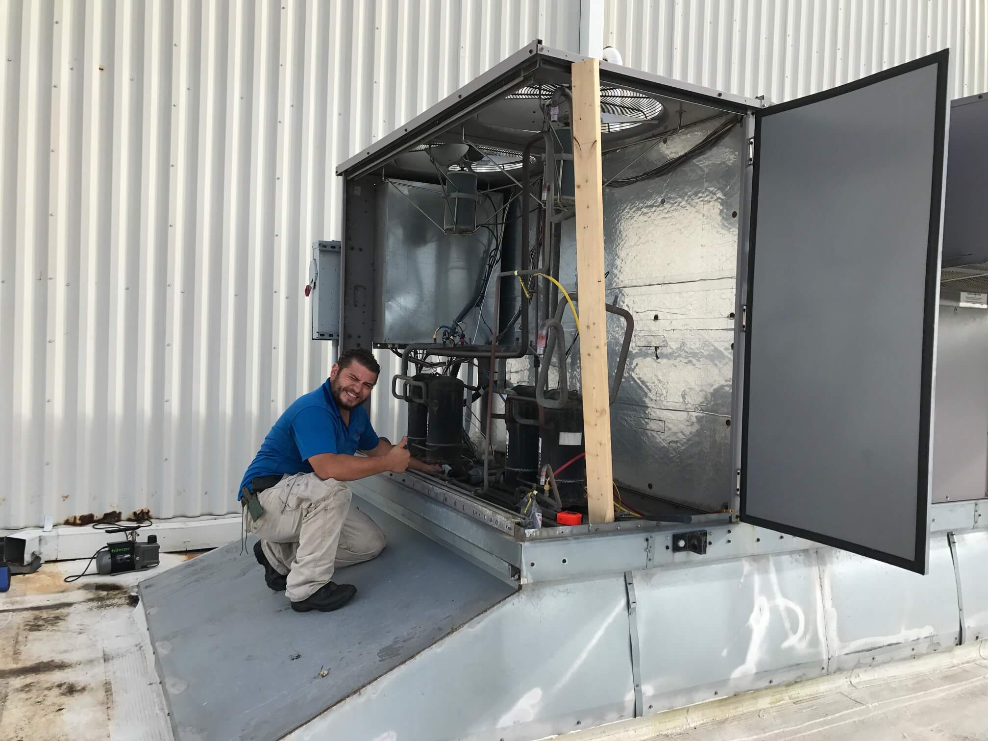 Commercial Heat Pump repair  in Melbourne FL.