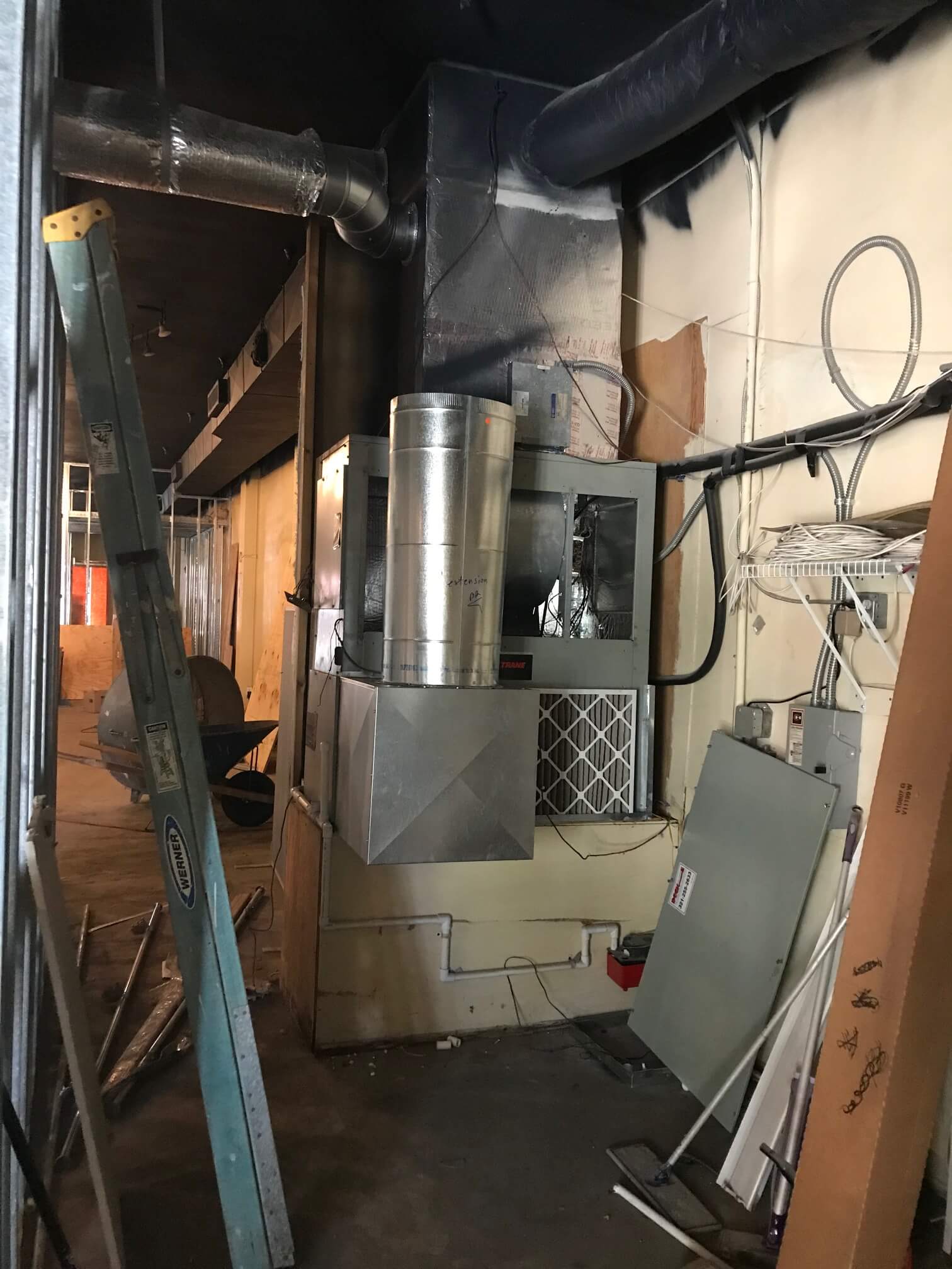 Commercial Heat Pump repair  in Melbourne FL.